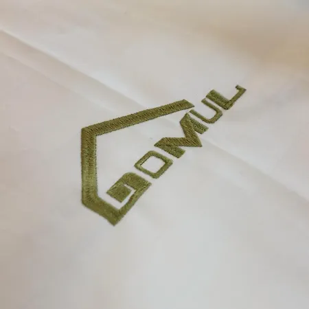 シャレー Gomul *
